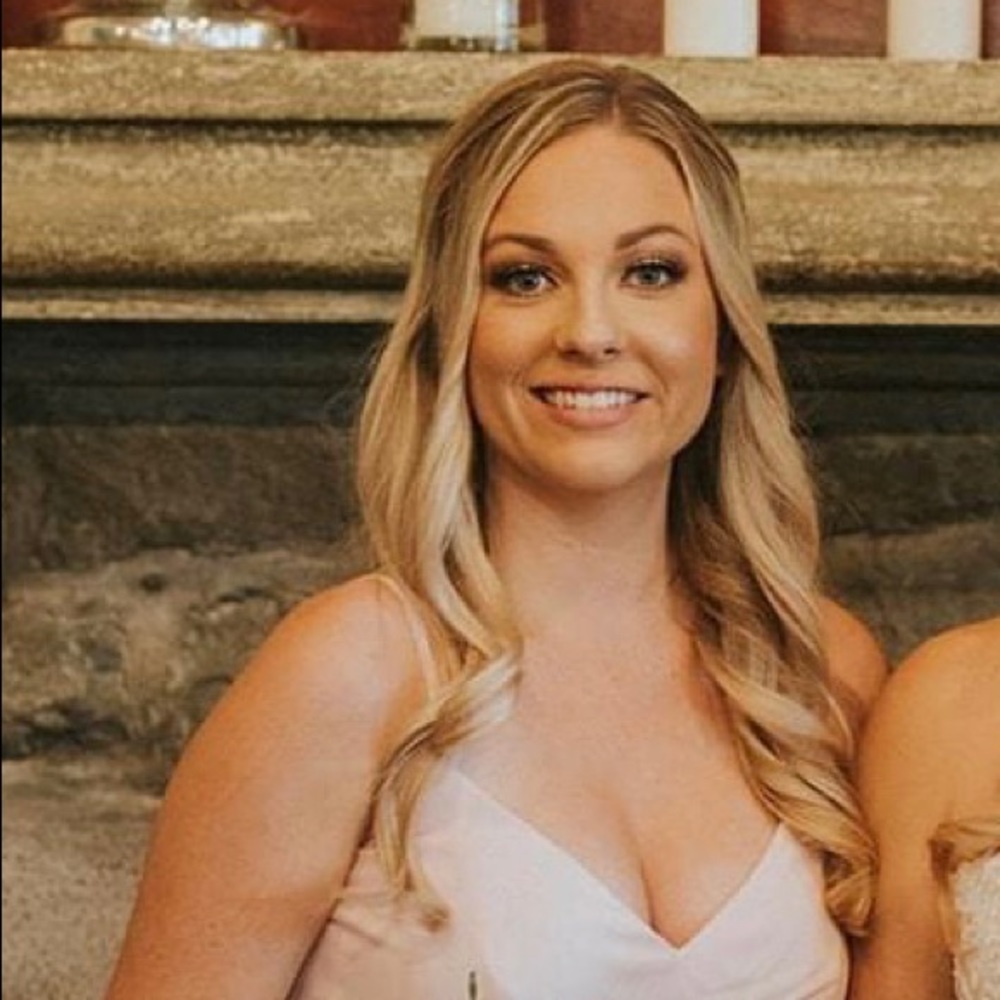 Meet your Posher, Leah